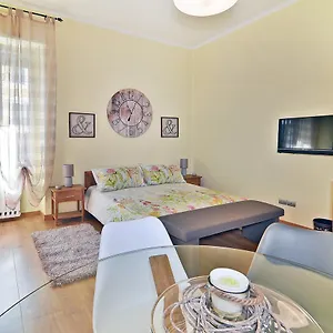 https://lacasadianita.in-sardinia.net